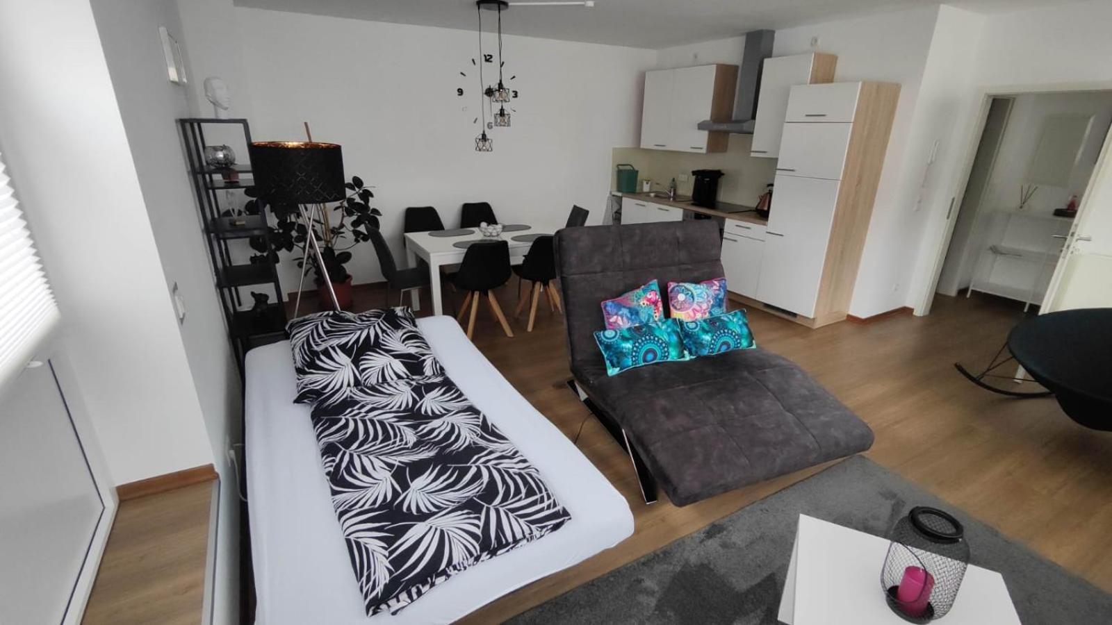 Wohnung In Muelheim-Kaerlich Exterior foto